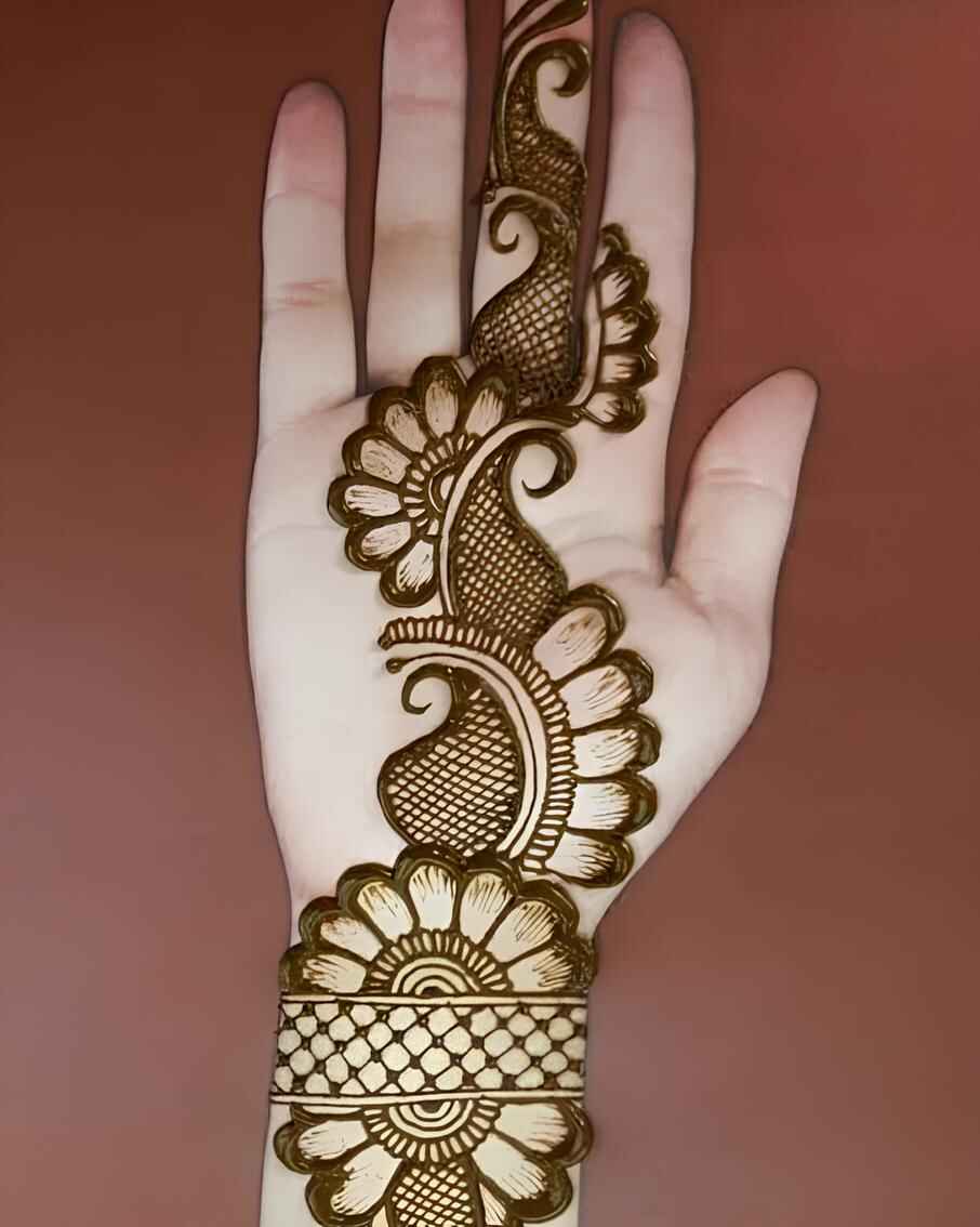 DIY Delight: Simple Mehndi Design Photos to Inspire Your Next Henna Creation