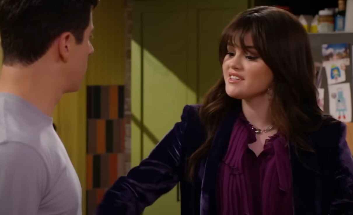 Wizards of Waverly Place Sequel: The thing that made Wizards special was freaking Selena Gomez's comedy.