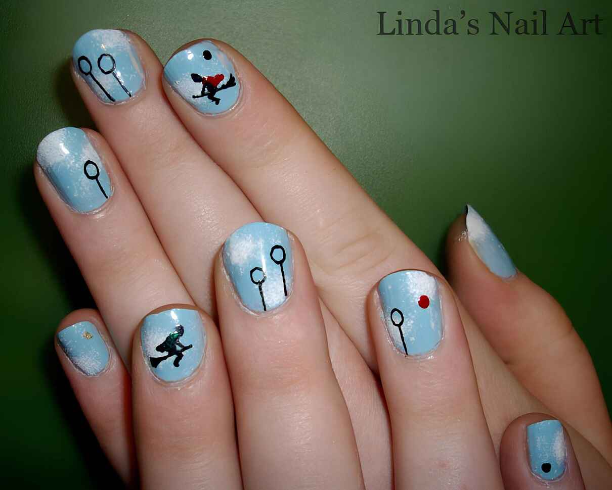 Simple Harry Potter Nail Art Designs